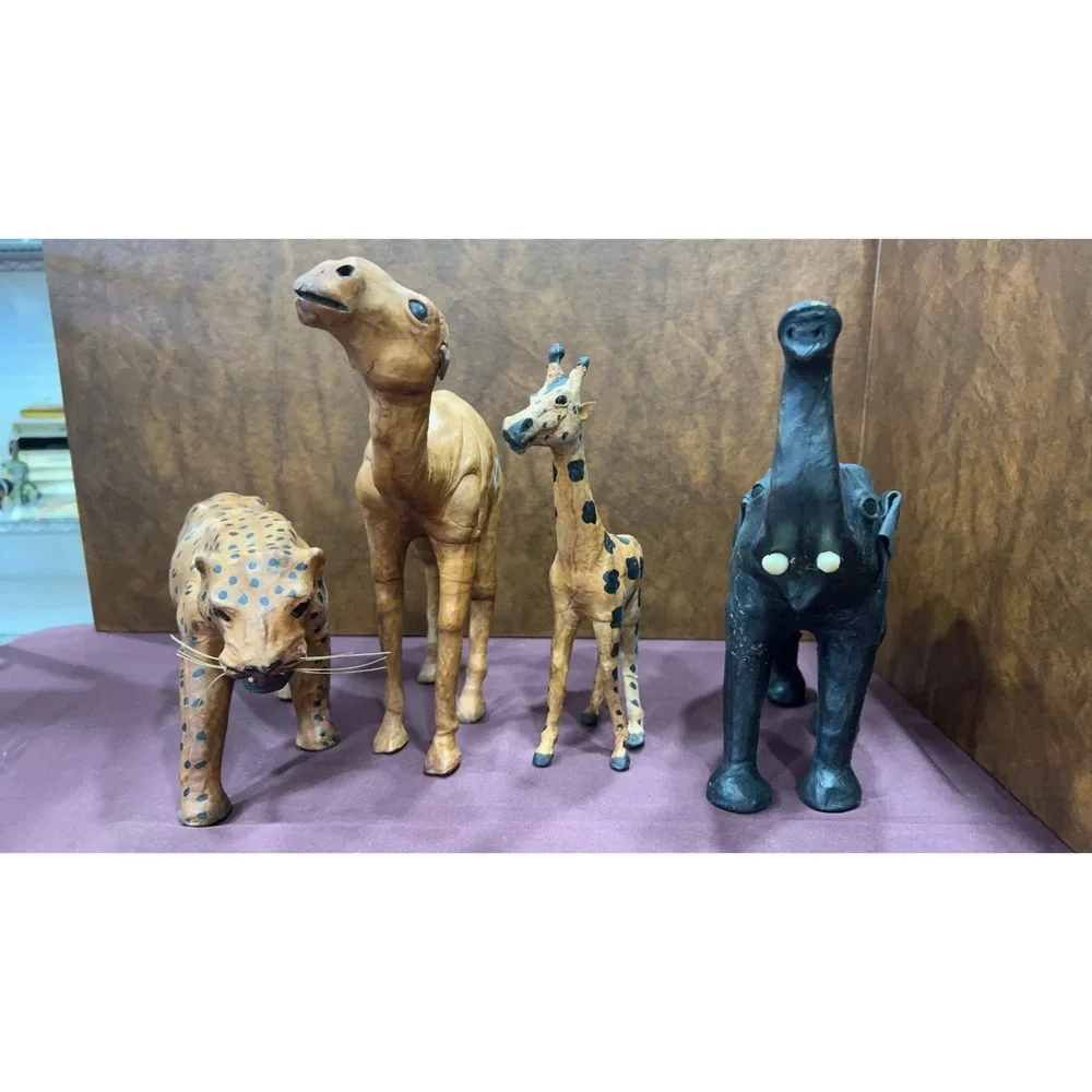 Home Decor Wood And Mixed Material Safari Animal Set of 4 Animals